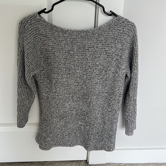 New York and Company size XS grey sweater. - Picture 2 of 2
